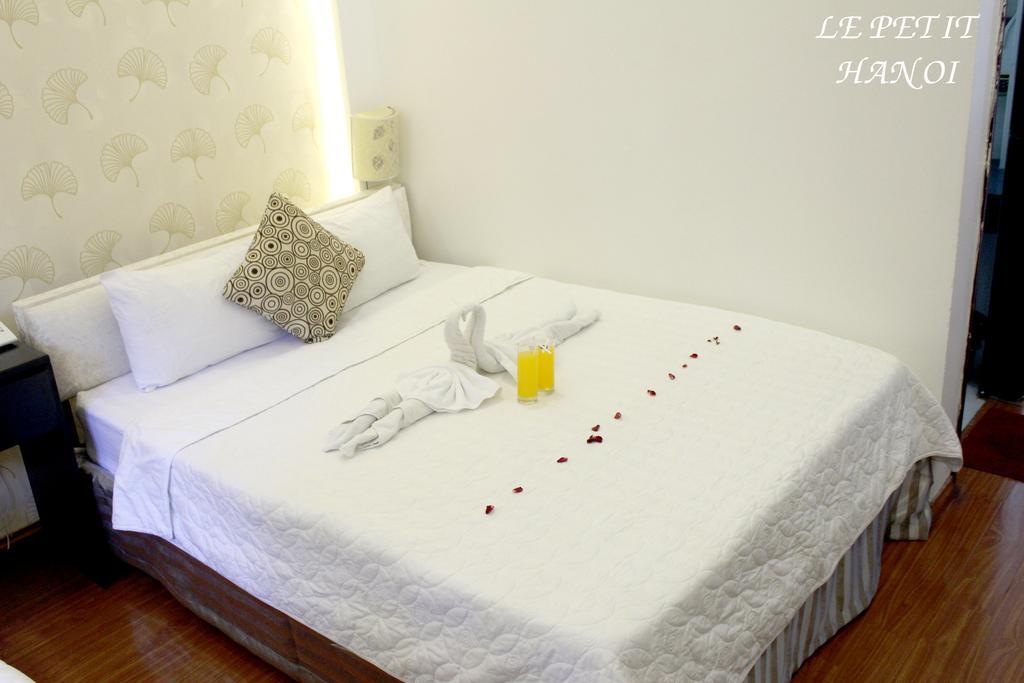 Le Petit Hanoi Hotel Экстерьер фото