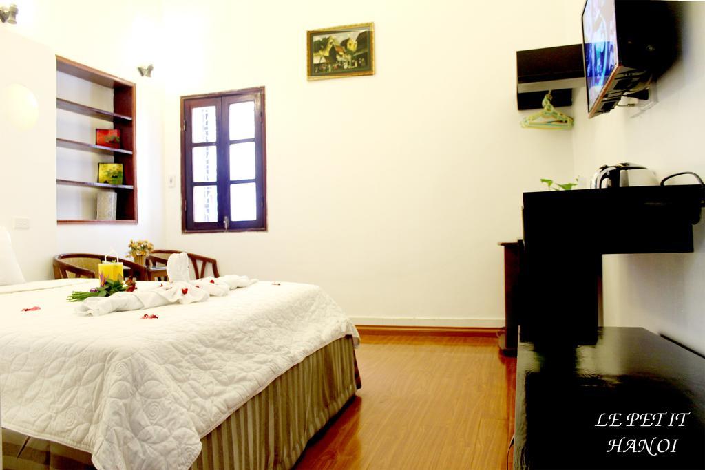 Le Petit Hanoi Hotel Экстерьер фото