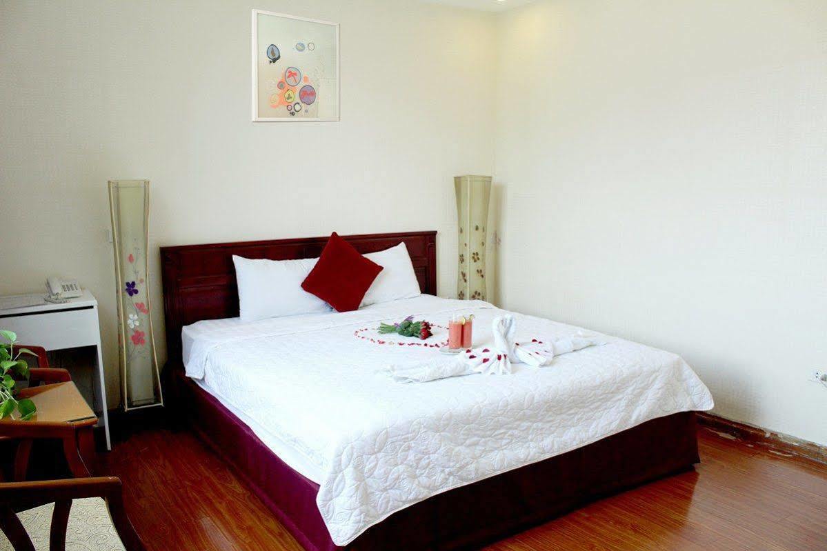 Le Petit Hanoi Hotel Экстерьер фото